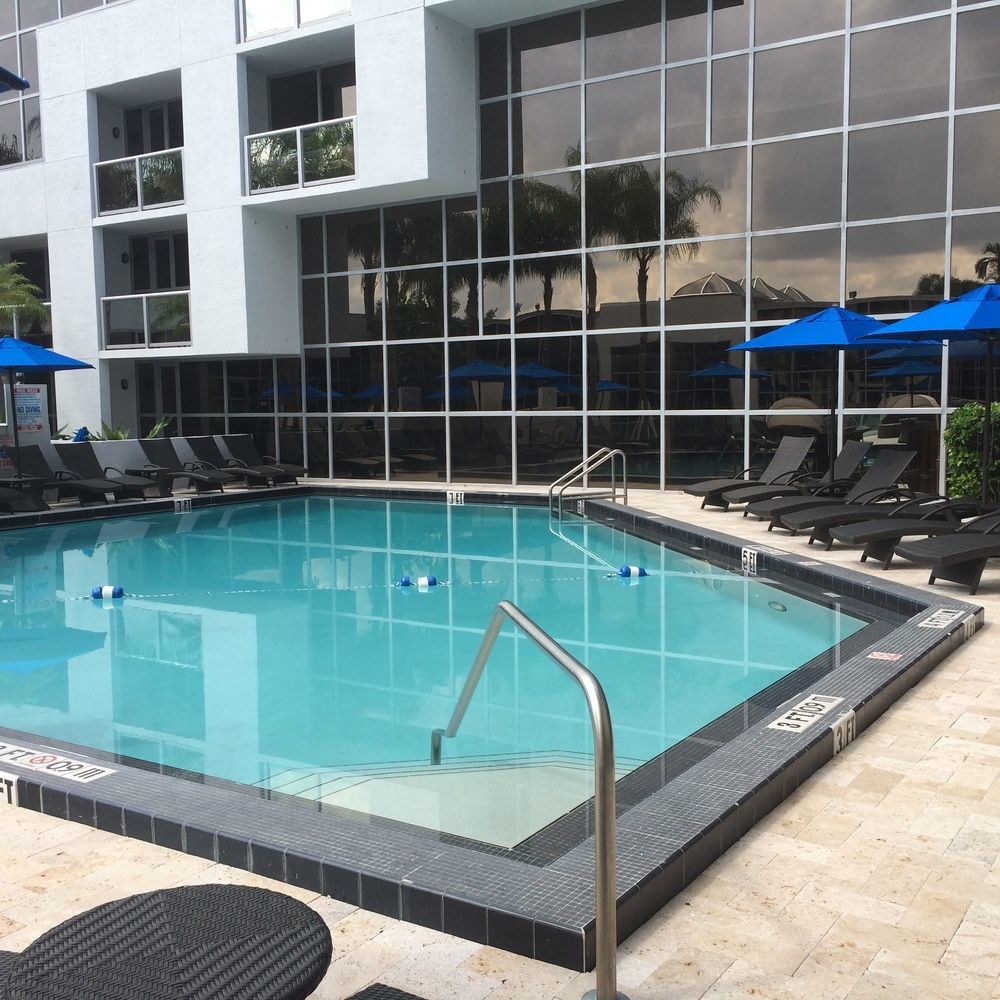 Sawgrass Grand Hotel And Suites Sports Complex Санрайз Экстерьер фото