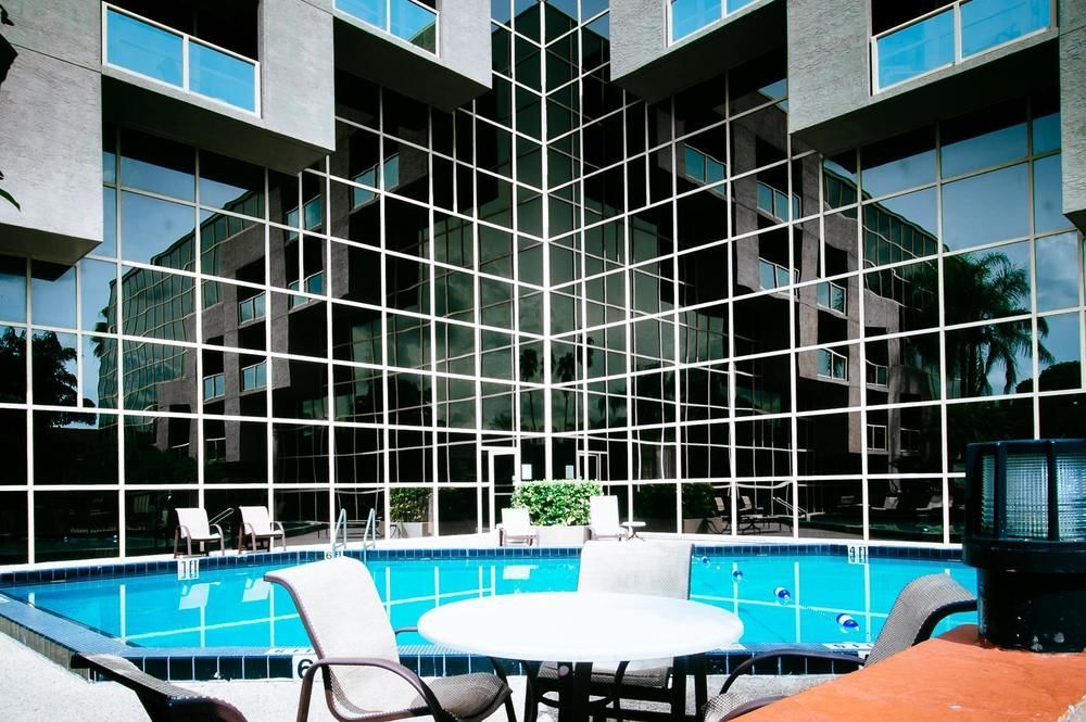Sawgrass Grand Hotel And Suites Sports Complex Санрайз Экстерьер фото