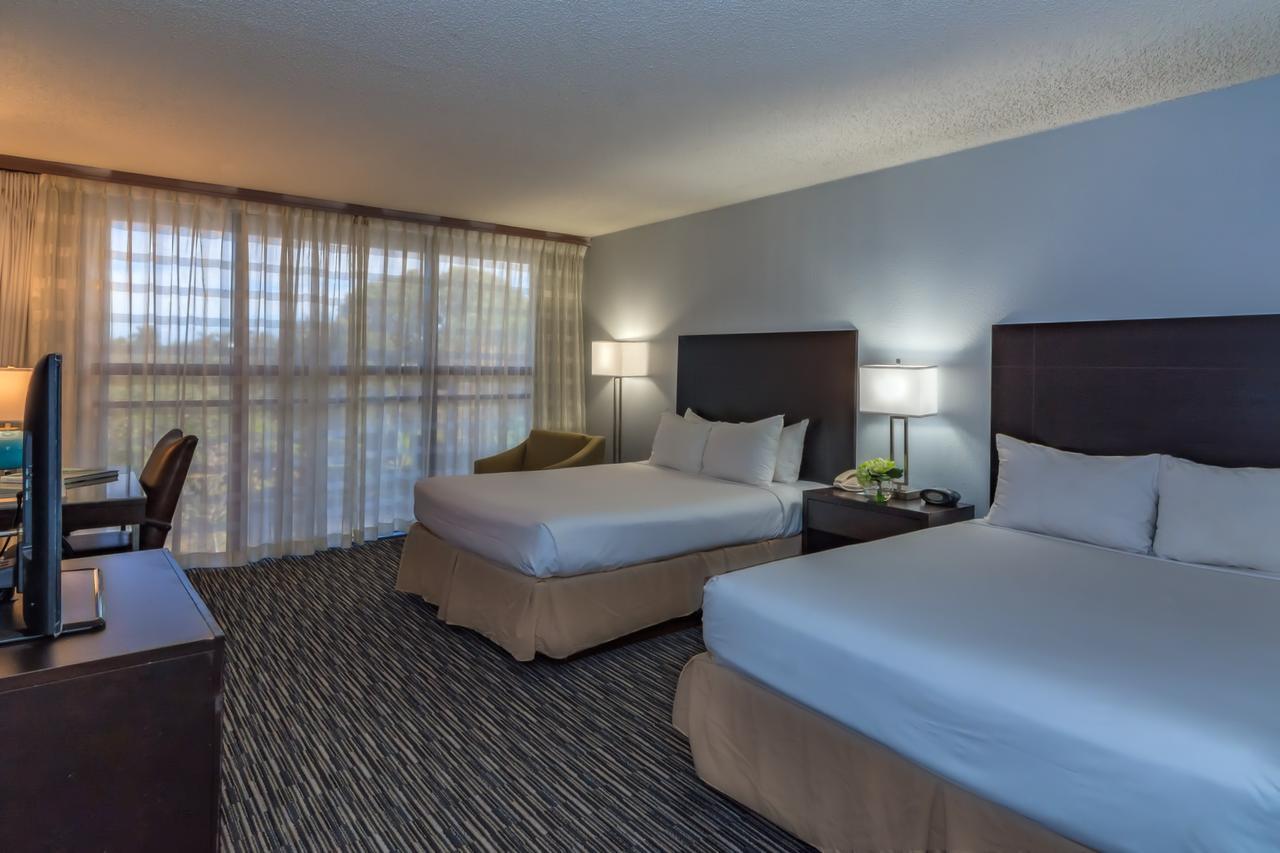 Sawgrass Grand Hotel And Suites Sports Complex Санрайз Экстерьер фото