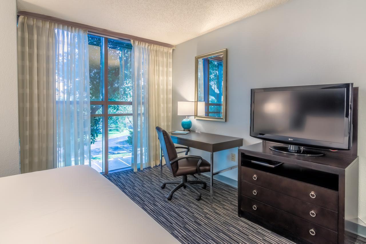 Sawgrass Grand Hotel And Suites Sports Complex Санрайз Экстерьер фото
