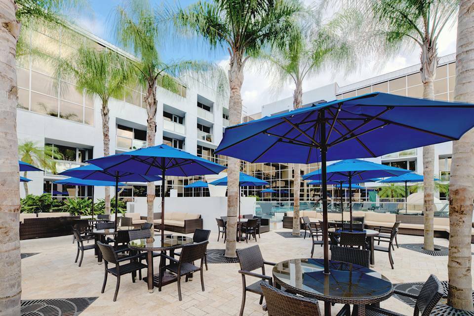 Sawgrass Grand Hotel And Suites Sports Complex Санрайз Экстерьер фото